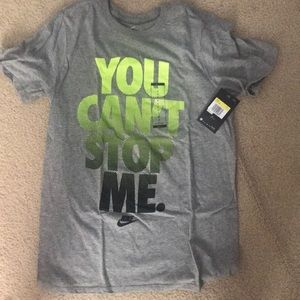 Men’s small Nike shirt